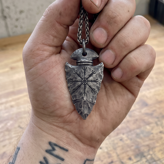 Vegvisir Arrowhead Pendant